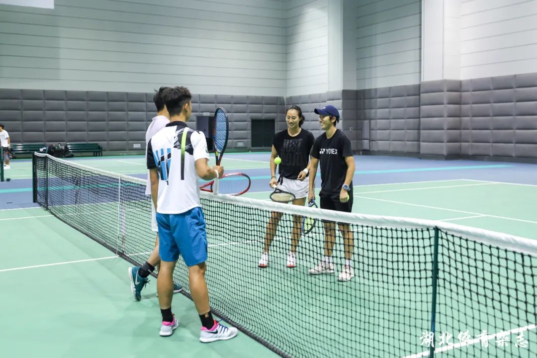 化交流与人 化交流与人