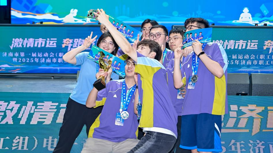 德未能捍卫 德未能捍卫