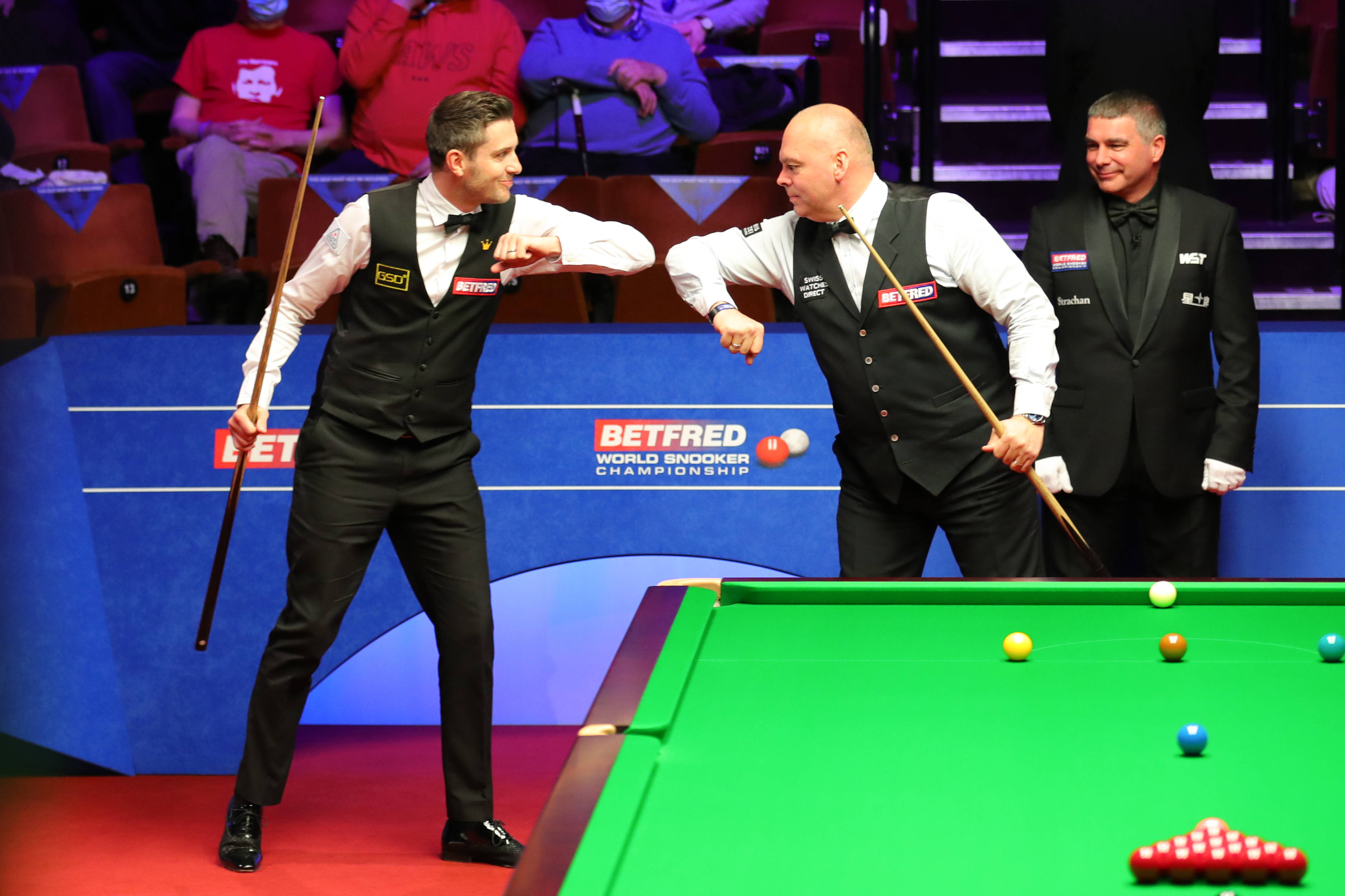 赛场上望而 赛场上望而